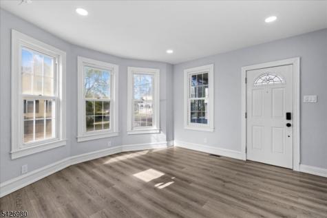 2532 High Street Commercial NJ 08349