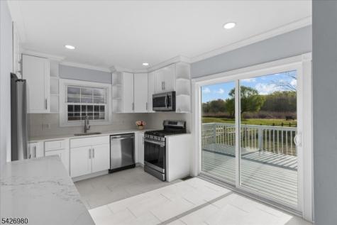 2532 High Street Commercial NJ 08349