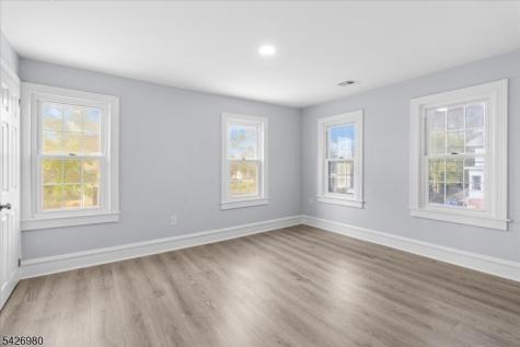 2532 High Street Commercial NJ 08349