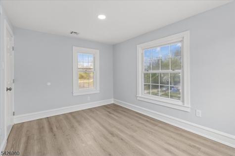 2532 High Street Commercial NJ 08349