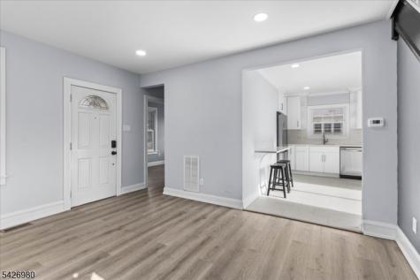 2532 High Street Commercial NJ 08349