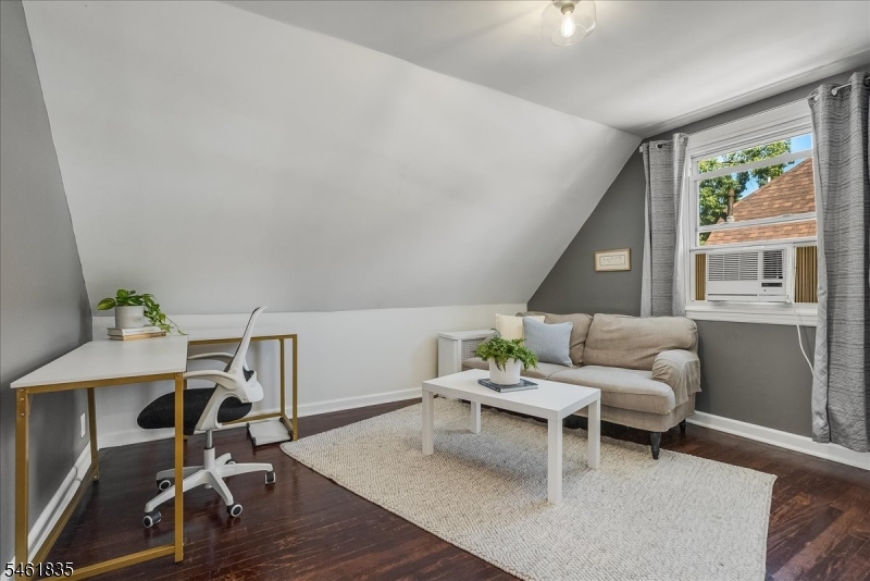22 Forest Street Montclair NJ 07042