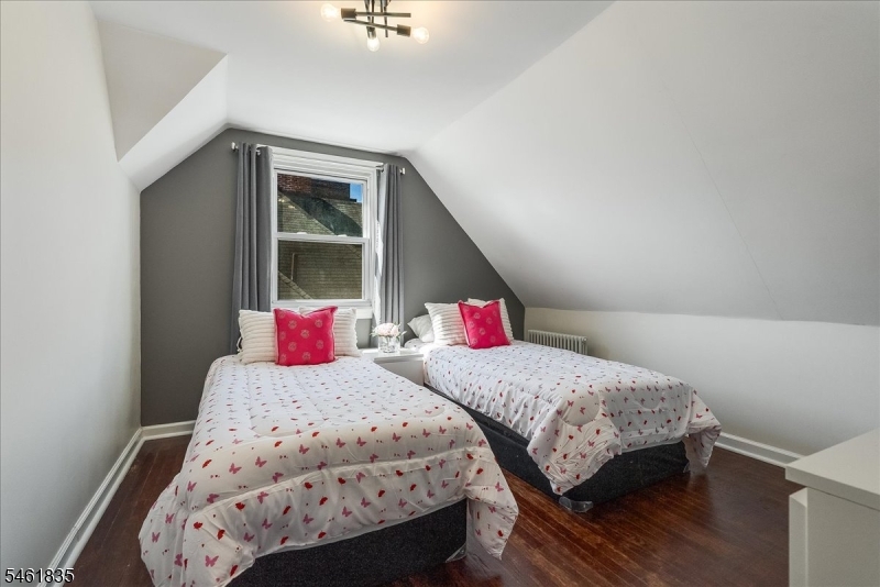 22 Forest Street Montclair NJ 07042