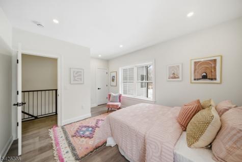 28 Irving Street Montclair NJ 07042