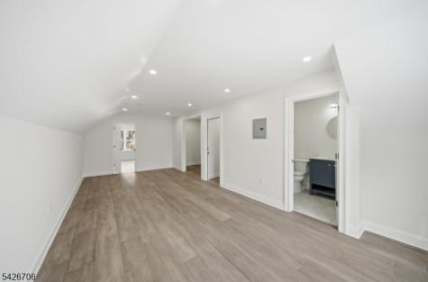 28 Irving Street Montclair NJ 07042