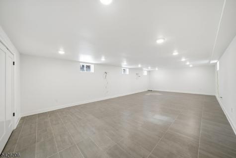 28 Irving Street Montclair NJ 07042
