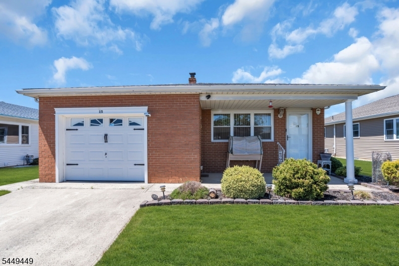 15 Capri Court Berkeley NJ 08757