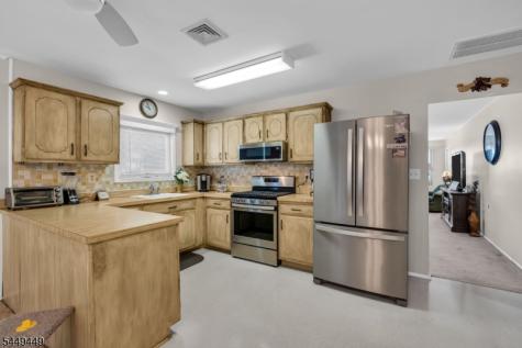 15 Capri Court Berkeley NJ 08757