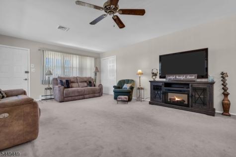 15 Capri Court Berkeley NJ 08757