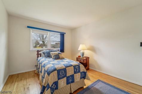 14 Eton Place Springfield NJ 07081