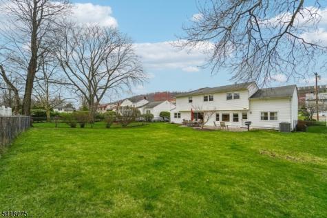14 Eton Place Springfield NJ 07081