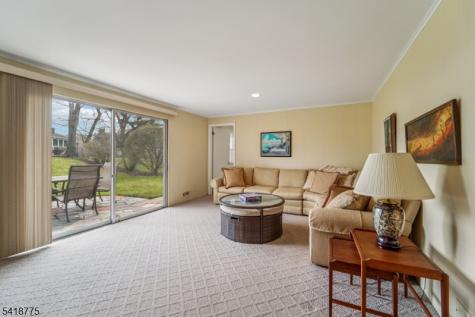 14 Eton Place Springfield NJ 07081