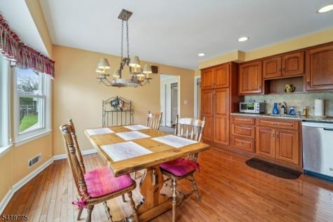 14 Eton Place Springfield NJ 07081