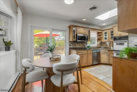 12 Francis Place Montclair NJ 07042