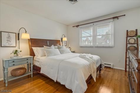 12 Francis Place Montclair NJ 07042