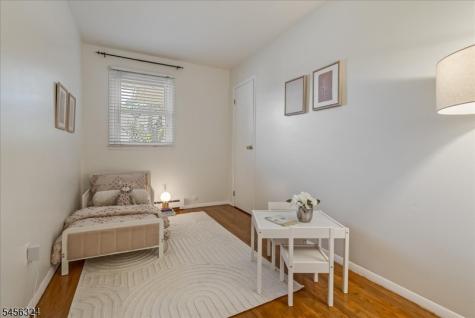 12 Francis Place Montclair NJ 07042