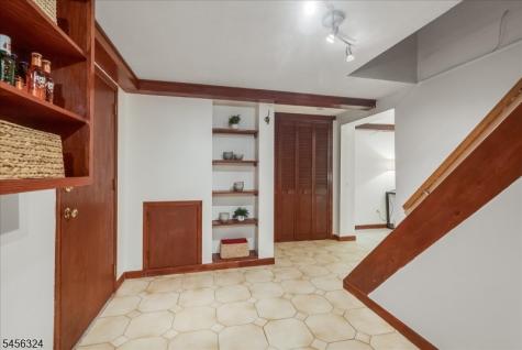 12 Francis Place Montclair NJ 07042