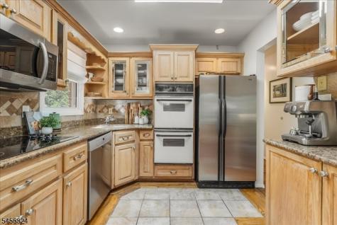 12 Francis Place Montclair NJ 07042
