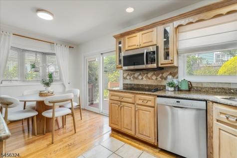 12 Francis Place Montclair NJ 07042