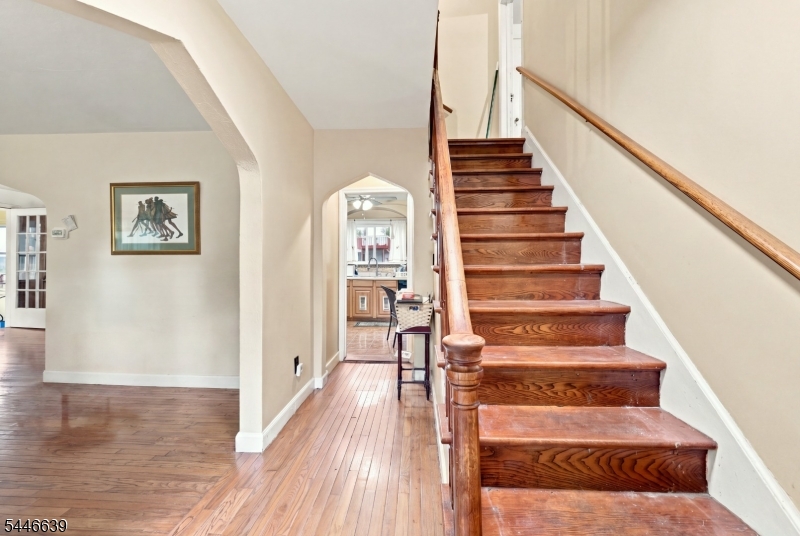928 Beechwood Court Plainfield NJ 07060