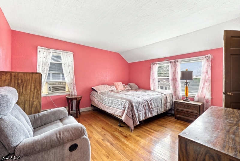 928 Beechwood Court Plainfield NJ 07060