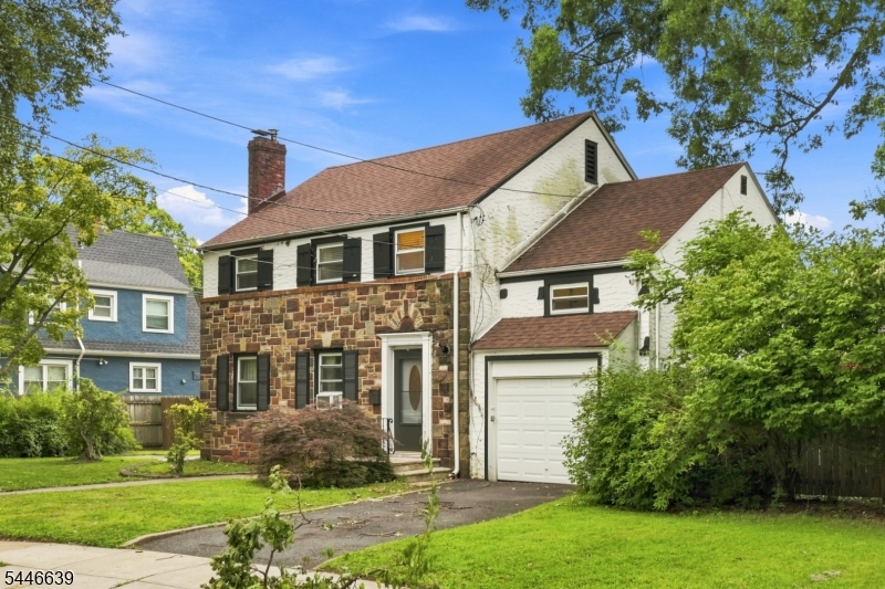 928 Beechwood Court Plainfield NJ 07060