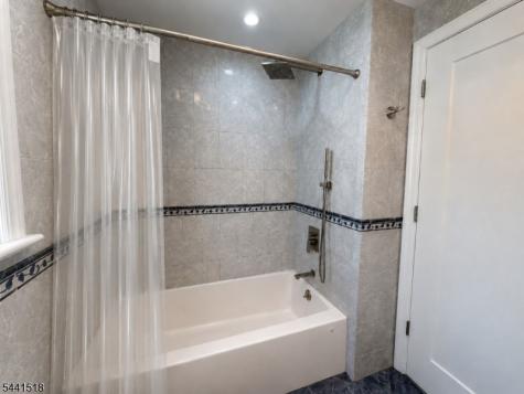 48 Sunnyside Road West Orange NJ 07052