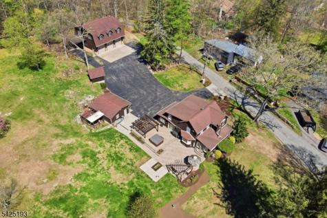 1561 Macopin Road West Milford NJ 07480