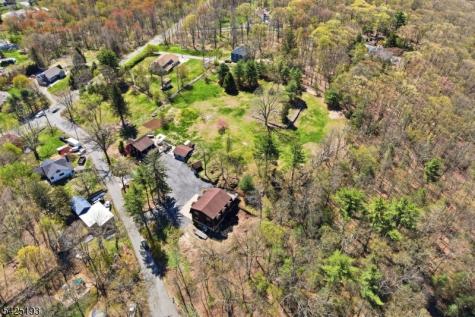 1561 Macopin Road West Milford NJ 07480