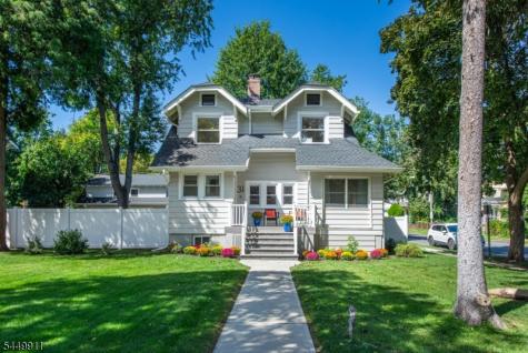 31 Morse Avenue East Orange NJ 07017