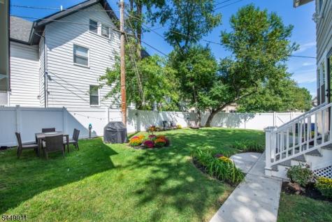 31 Morse Avenue East Orange NJ 07017