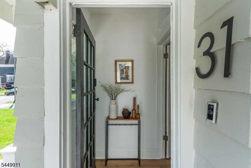 31 Morse Avenue East Orange NJ 07017