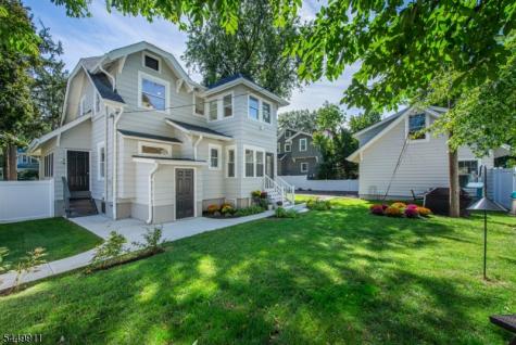 31 Morse Avenue East Orange NJ 07017