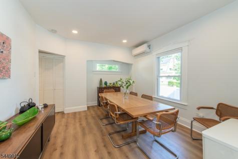 31 Morse Avenue East Orange NJ 07017