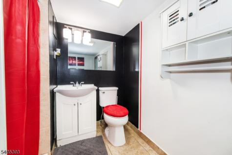 47 Ampere Parkway East Orange NJ 07017