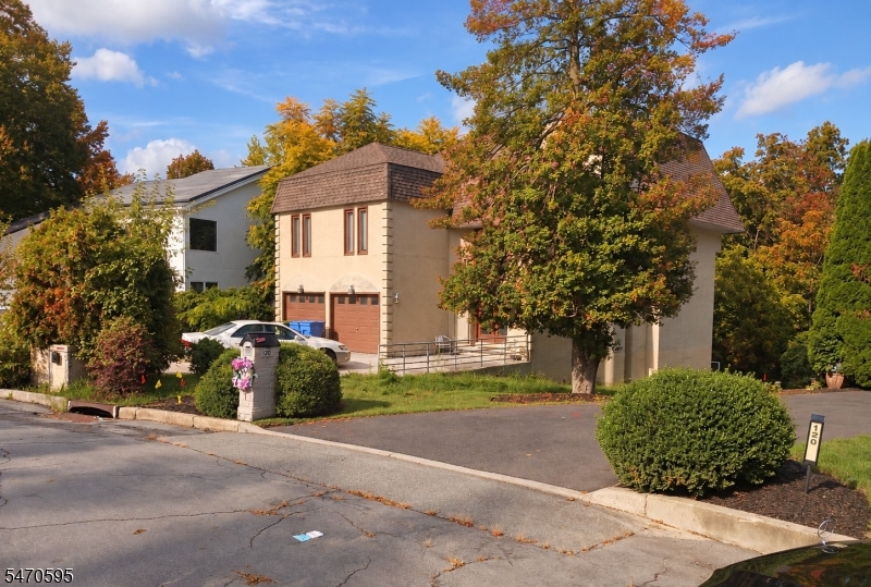 122 Rye Road Cherry Hill NJ 08003