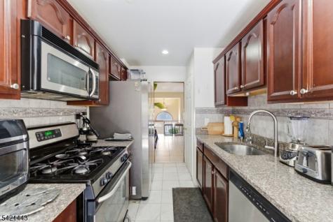 3509 Charles Court North Bergen NJ 07047