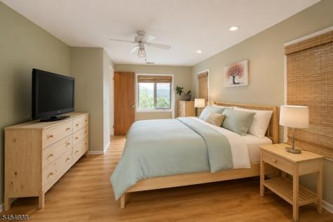 103 W Lake Shore Drive Rockaway NJ 07866