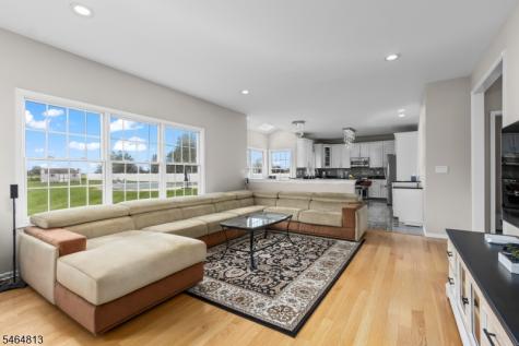 17 Woodcrest Avenue Mount Olive NJ 07828