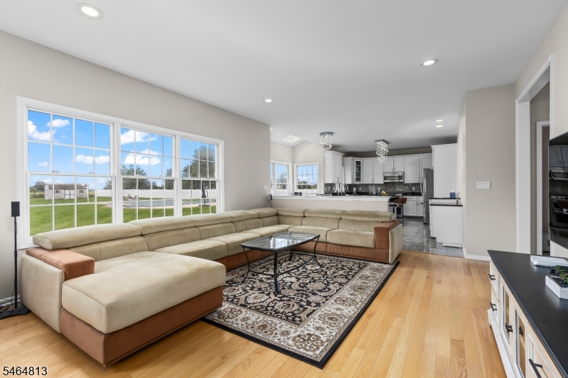 17 Woodcrest Avenue Mount Olive NJ 07828