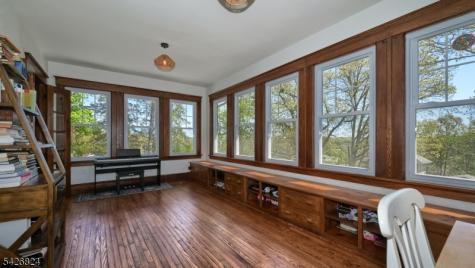 39 Elm Street Butler NJ 07405