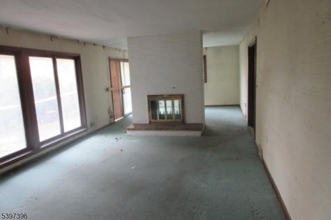 295 Ferris Place Ridgewood Village NJ 07450