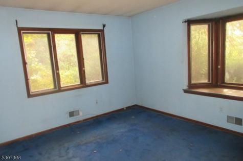 295 Ferris Place Ridgewood Village NJ 07450