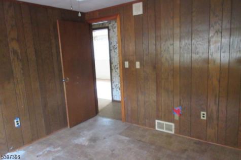 295 Ferris Place Ridgewood Village NJ 07450