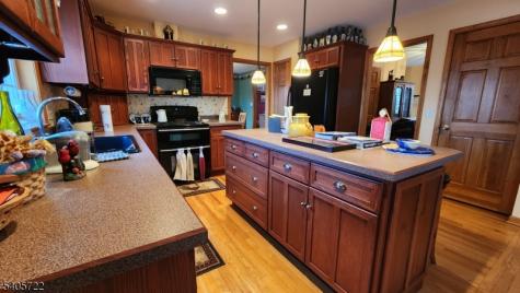136 ROUTE560 Sandyston NJ 07851