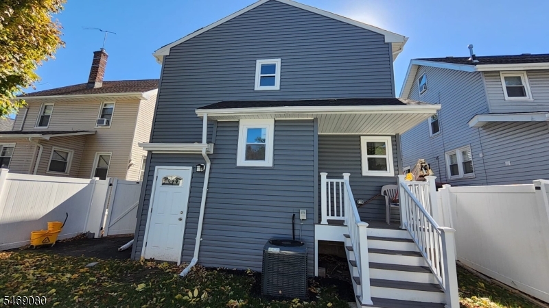 508 W 3rd Avenue Roselle NJ 07203