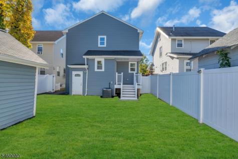508 W 3rd Avenue Roselle NJ 07203