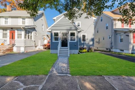 508 W 3rd Avenue Roselle NJ 07203