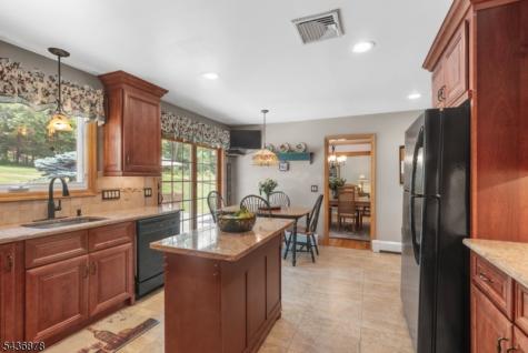 36 Underwood Road Montville NJ 07045