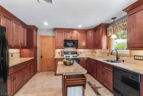 36 Underwood Road Montville NJ 07045